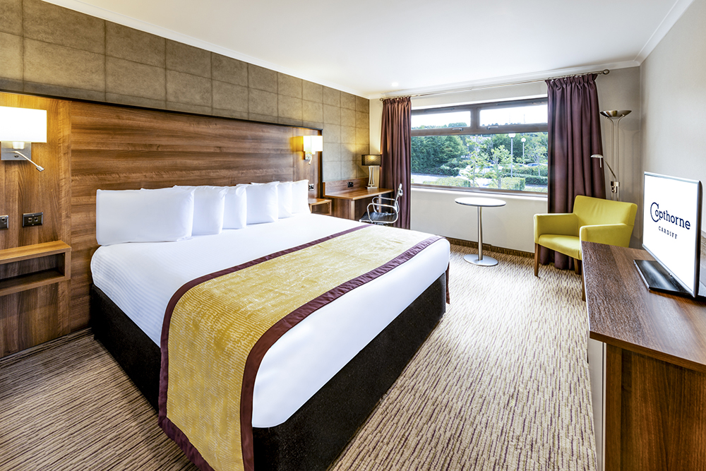 Spacious double bedroom at the Copthorne Hotel