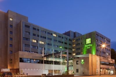 Holiday Inn Cardiff city centre at night