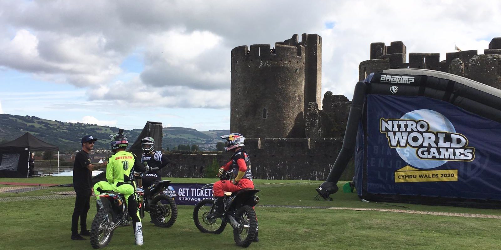 WhatsApp Image 2019-09-10 at 14.40.29 Nitro Circus Bikes outside Caerphilly Castle